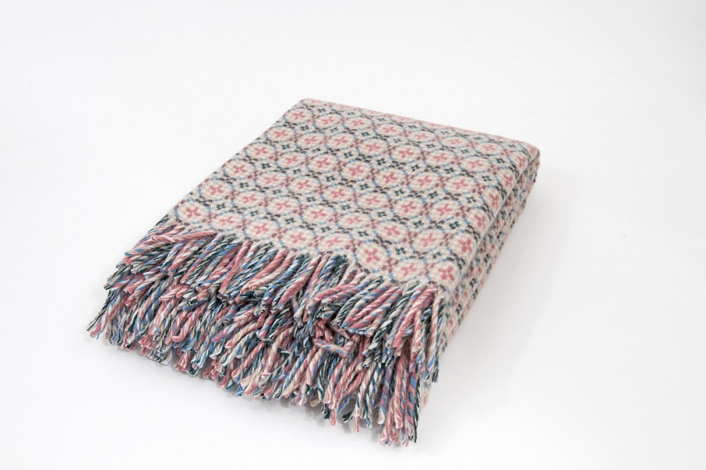 Vintage - Welsh Tapestry Travel Rug (S74 BR)